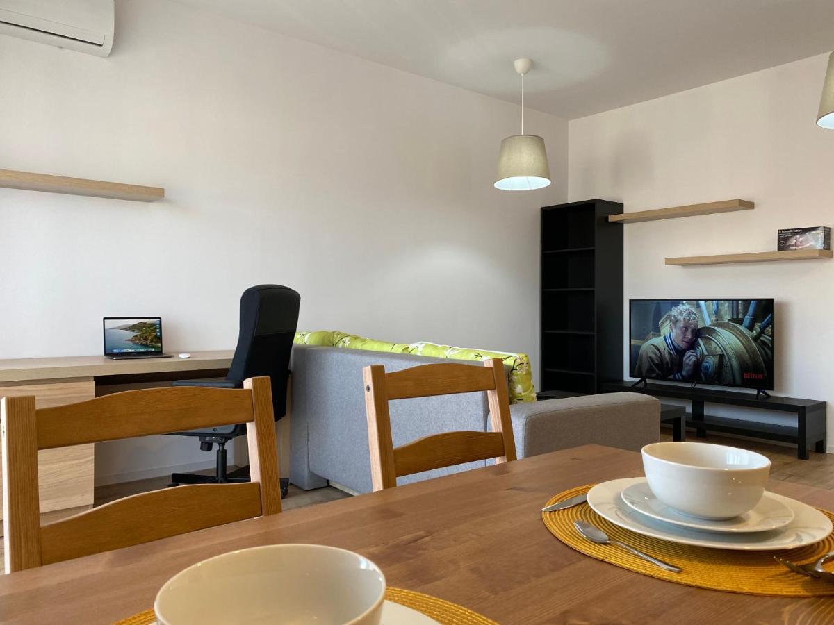 Glam Apartments Lipatti Near Iulius Mall And City Center Temeşvar Dış mekan fotoğraf