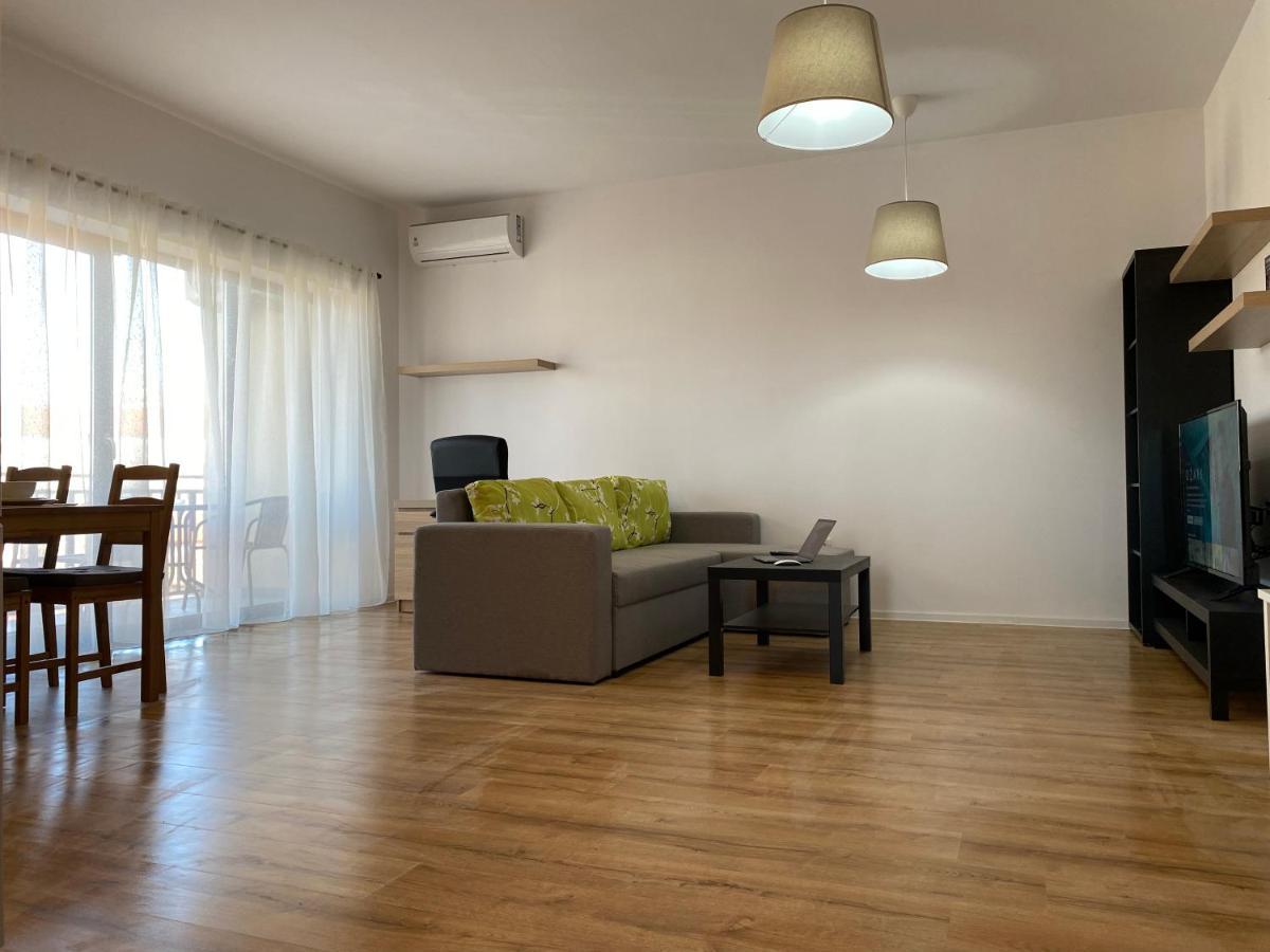 Glam Apartments Lipatti Near Iulius Mall And City Center Temeşvar Dış mekan fotoğraf
