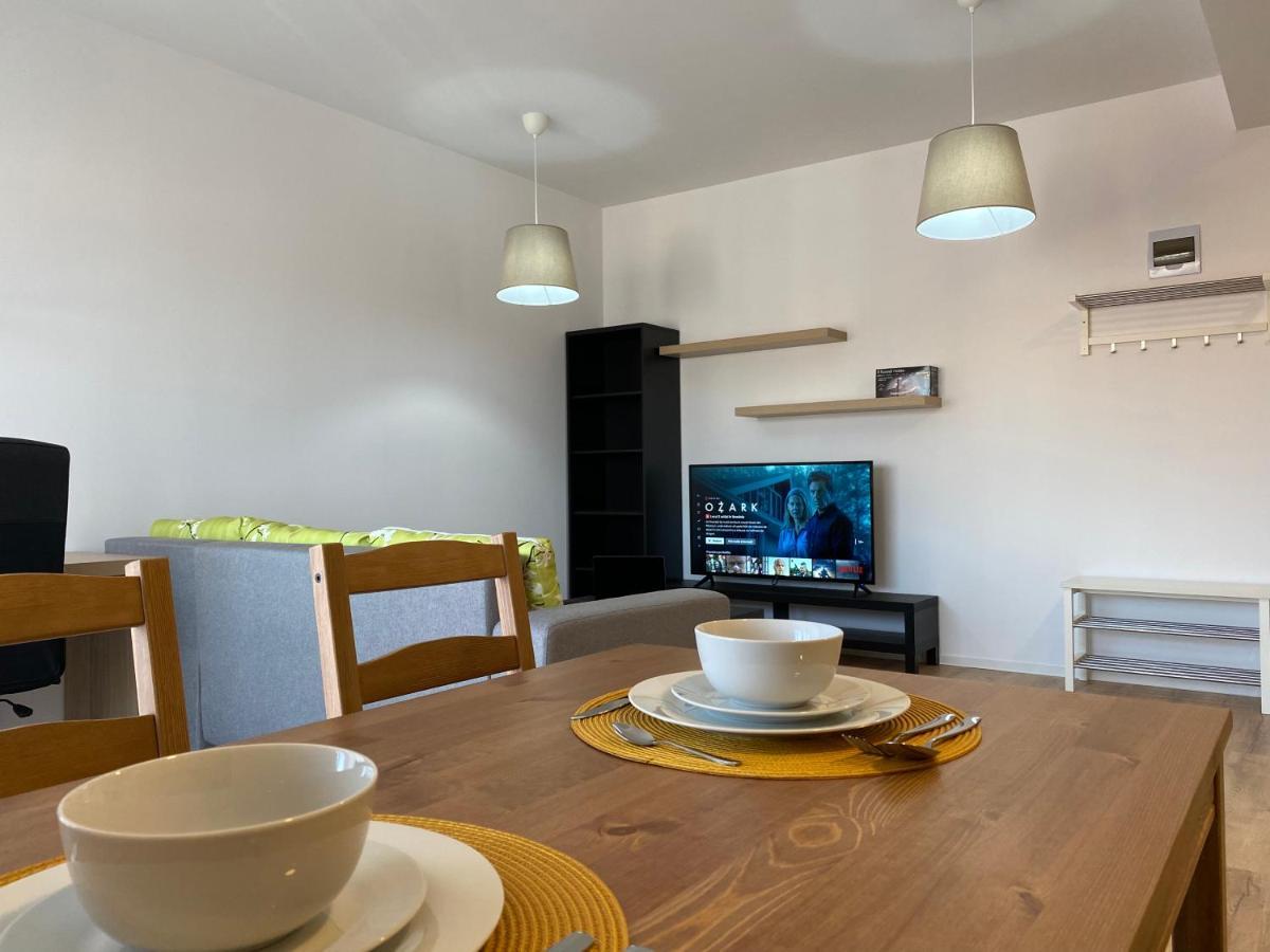 Glam Apartments Lipatti Near Iulius Mall And City Center Temeşvar Dış mekan fotoğraf