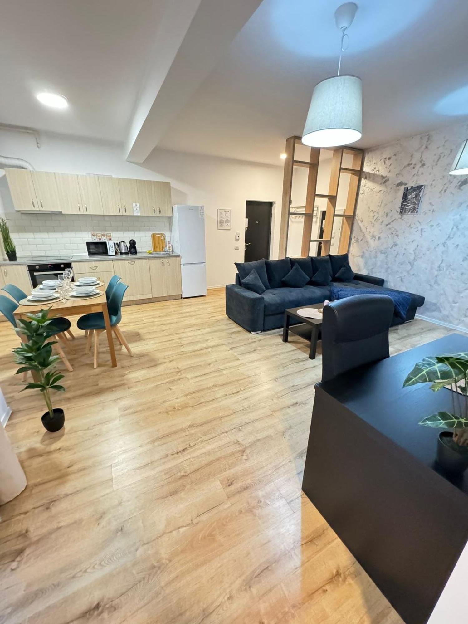 Glam Apartments Lipatti Near Iulius Mall And City Center Temeşvar Dış mekan fotoğraf