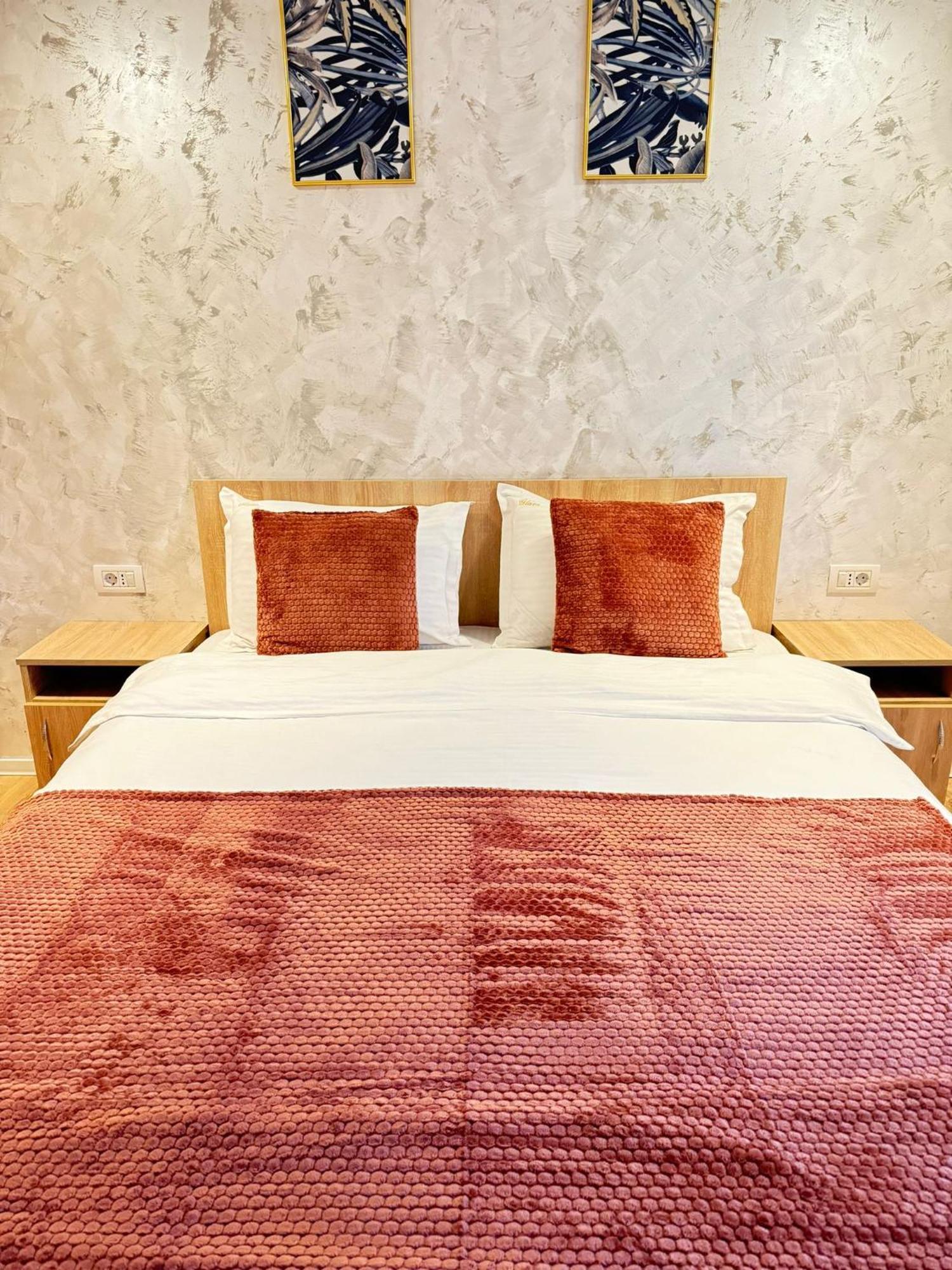 Glam Apartments Lipatti Near Iulius Mall And City Center Temeşvar Dış mekan fotoğraf