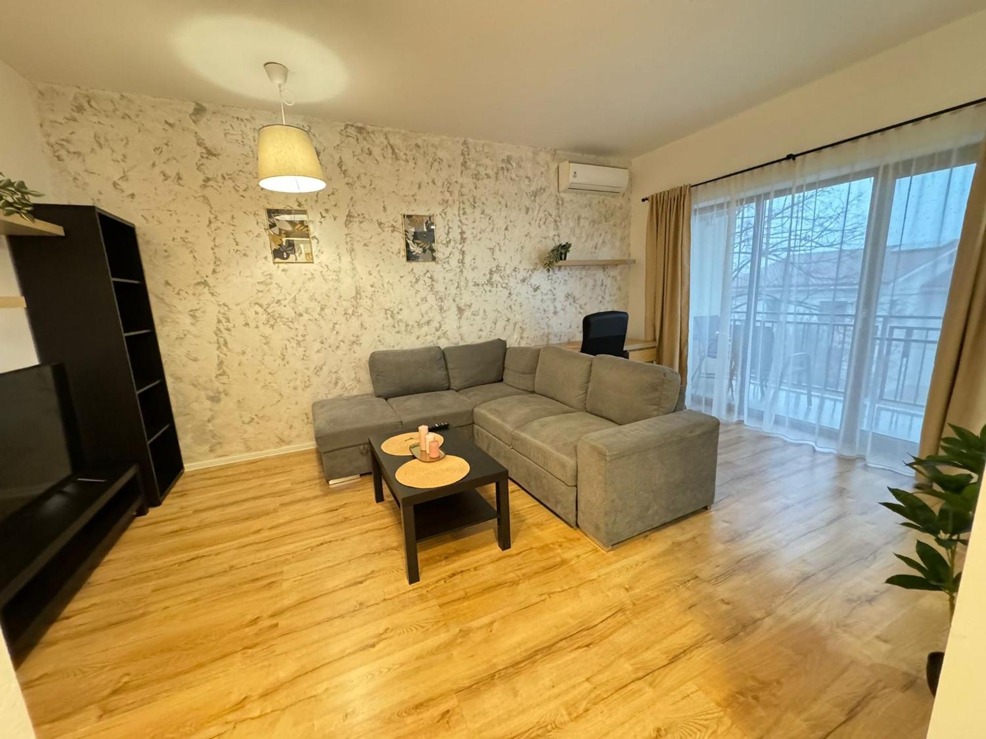 Glam Apartments Lipatti Near Iulius Mall And City Center Temeşvar Dış mekan fotoğraf